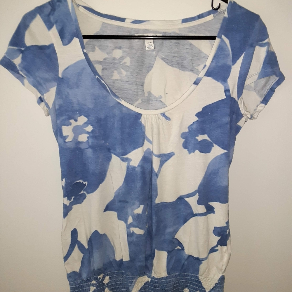 A&E Women's Medium Top
